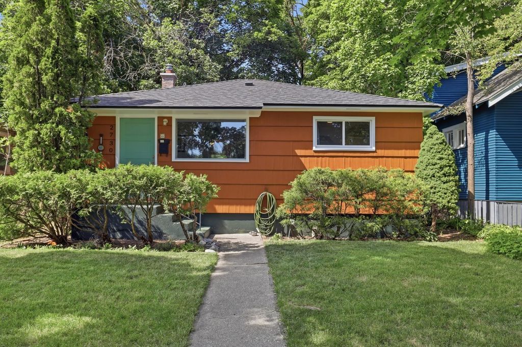 Photo of 2730 W Gardner Ave, Spokane, WA 99201 (MLS # 202619736)