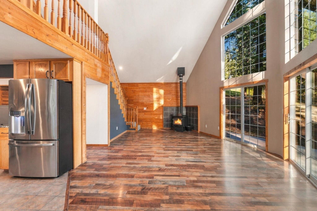 Photo of 4383A Gardenspot Rd, Clayton, WA 99110 (MLS # 202626066)