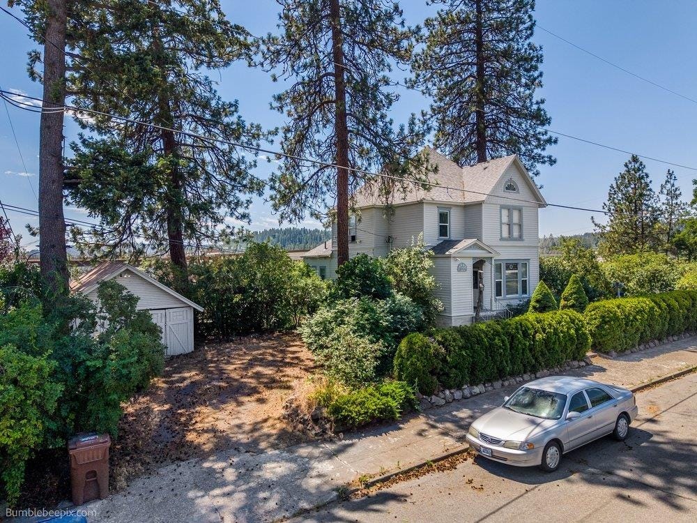 Photo of 2217 W 5th Ave, Spokane, WA 99224 (MLS # 202621090)