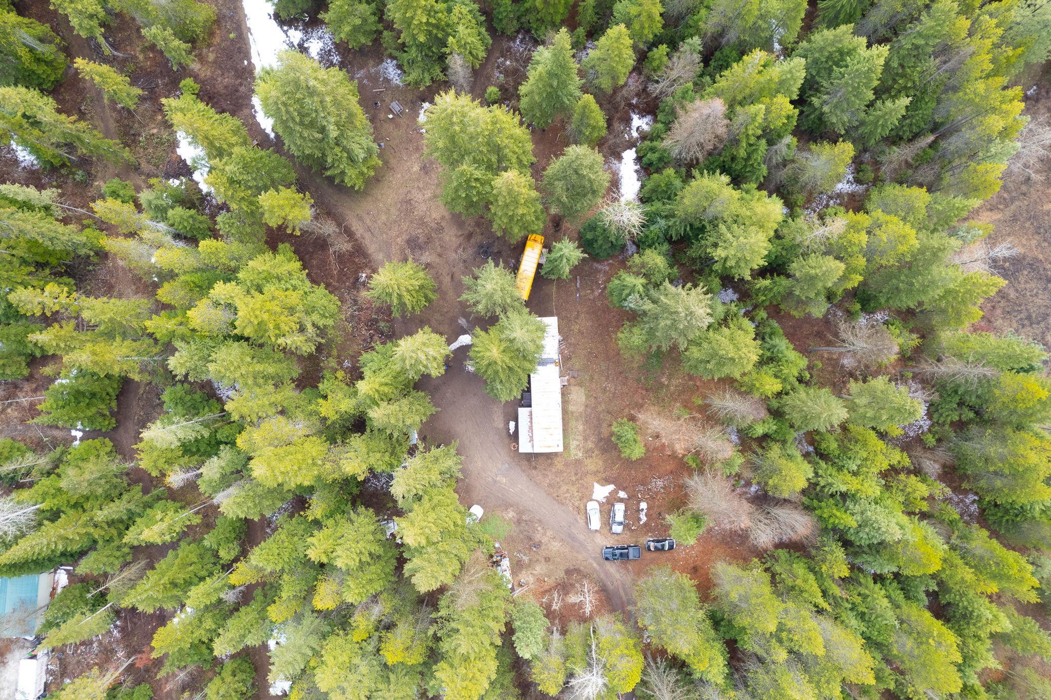 Photo 2 of 22 of 5000 N Redman Rd mobile home