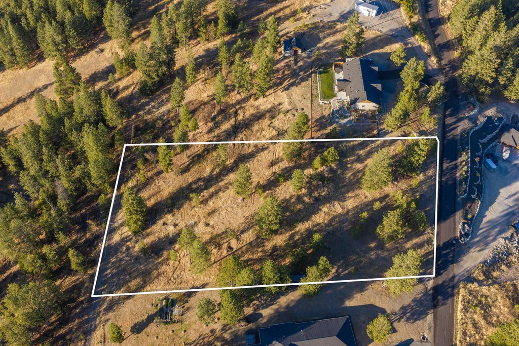 Photo of 4212 S Ghering Ln, Spokane, WA 99223 (MLS # 202625887)