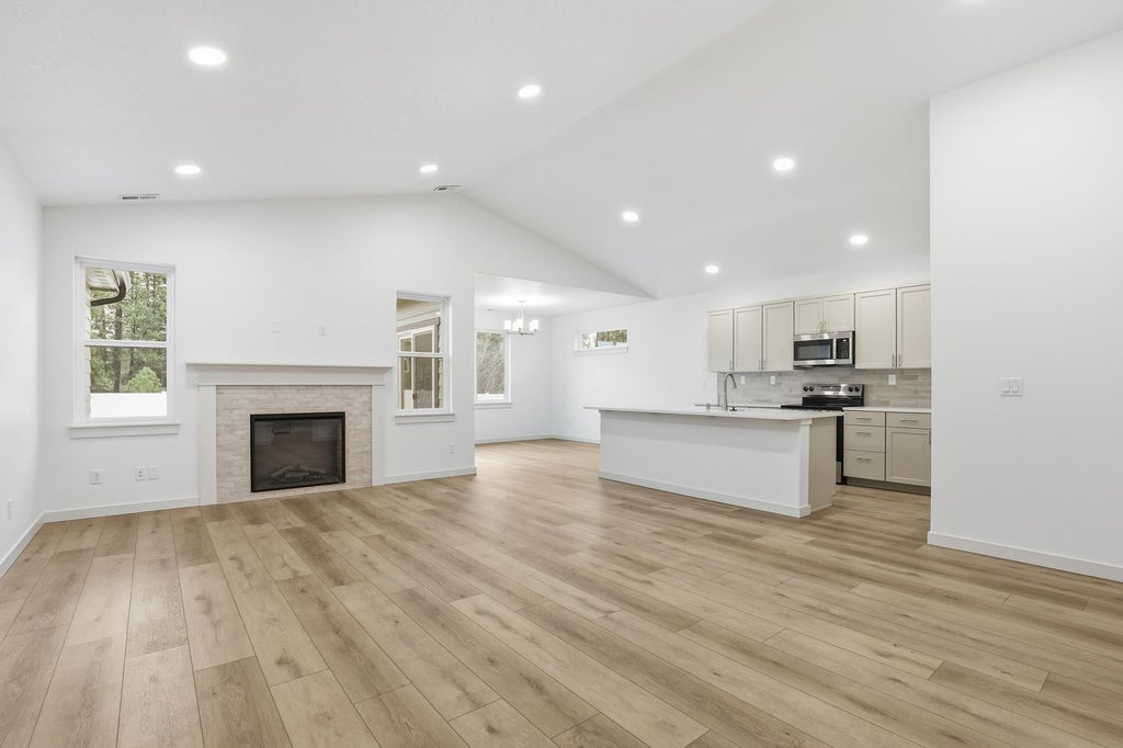 Photo of 317 Peach Tree Ct, Cheney, WA 99004 (MLS # 202626202)