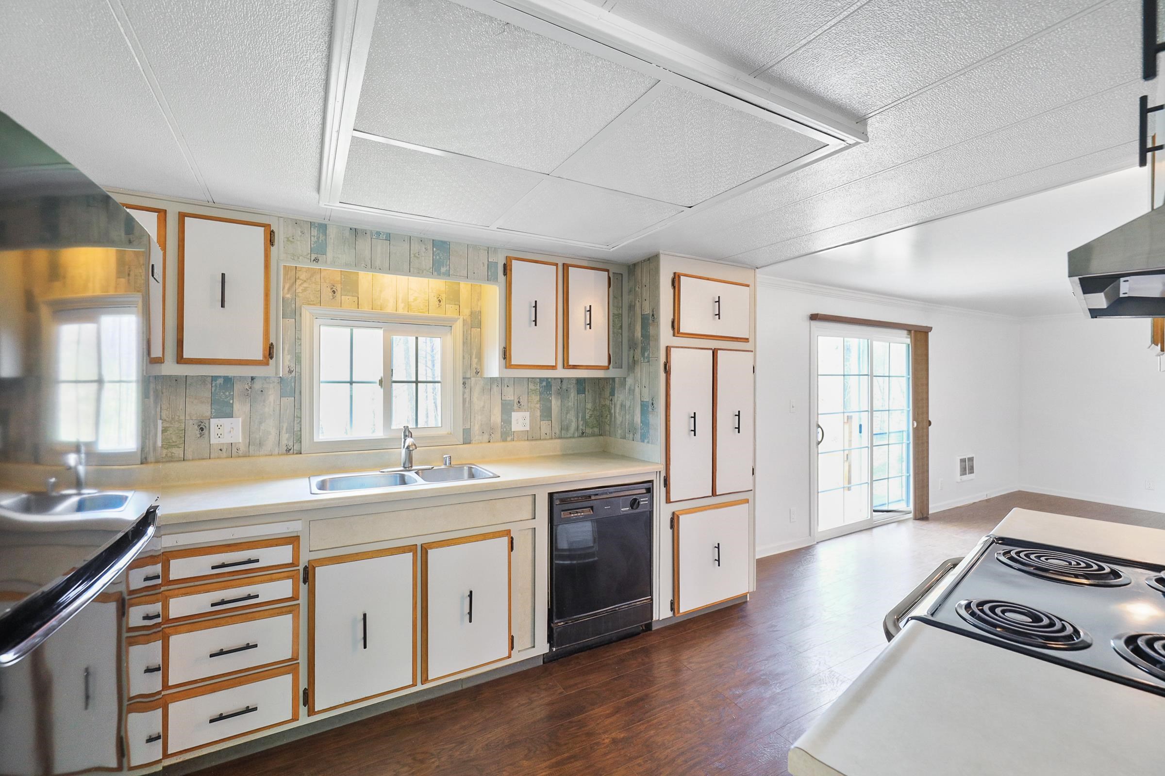 Photo 9 of 24 of 5067 A Rail Canyon Rd mobile home