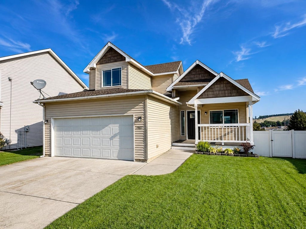 Photo of 10611 E Baldwin Ave, Spokane Valley, WA 99206 (MLS # 202625863)