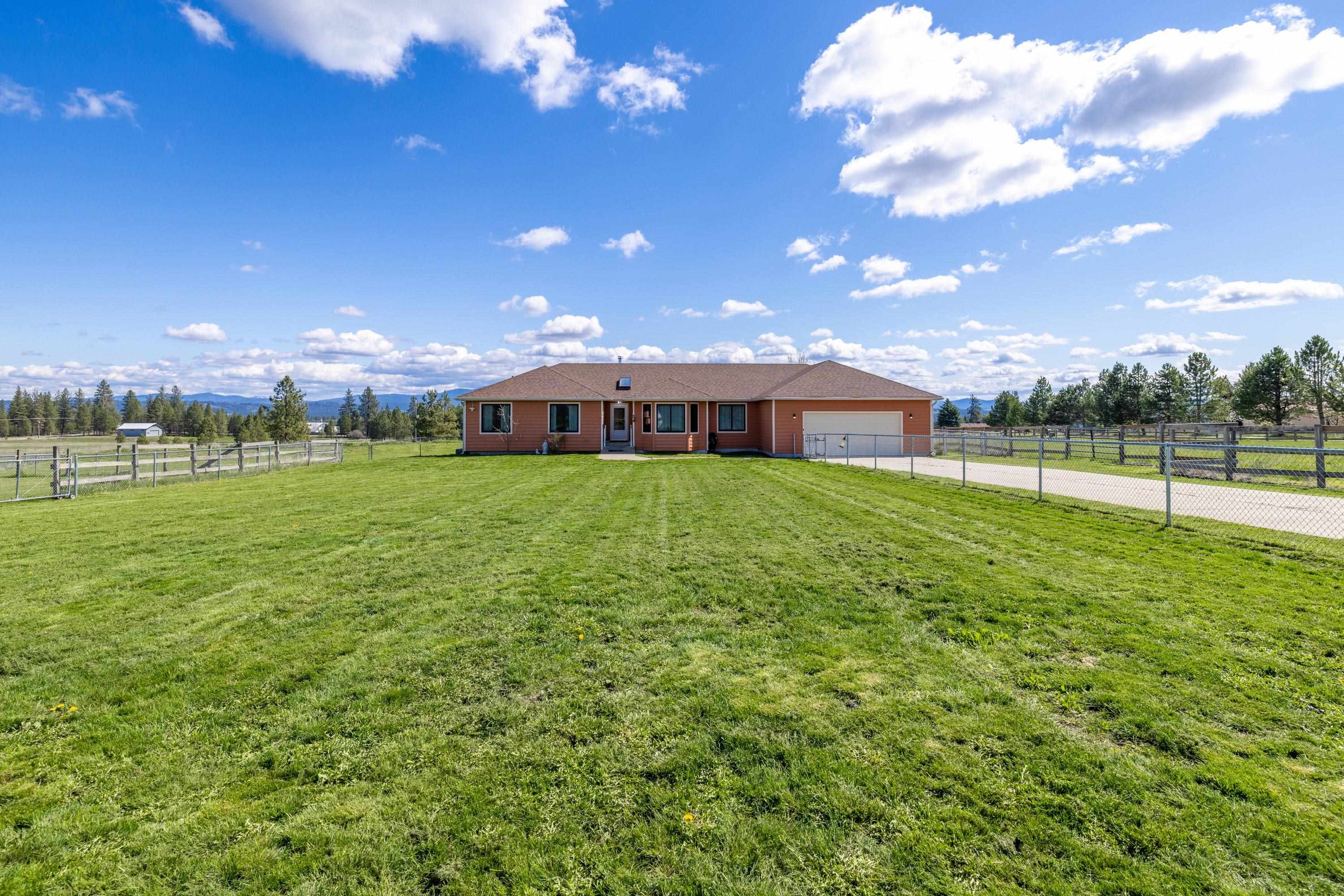 Photo 1 of 45 — 25110 N Aspen Grove Ln, Colbert, WA 99005