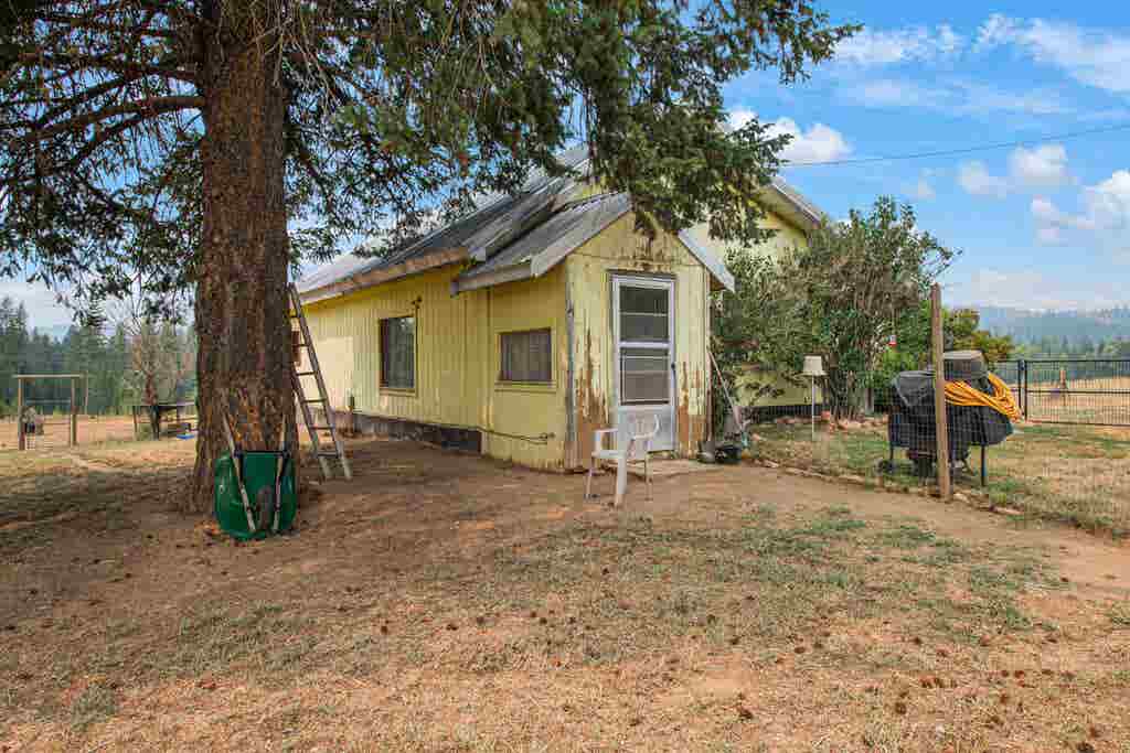 Photo of 150 Weber Rd, Newport, WA 99156 (MLS # 202623063)