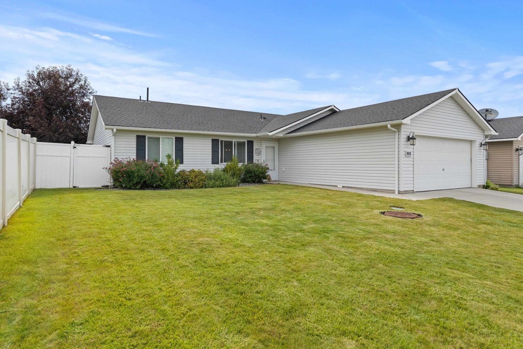 Photo of 7612 S Dana St, Cheney, WA 99004 (MLS # 202619846)