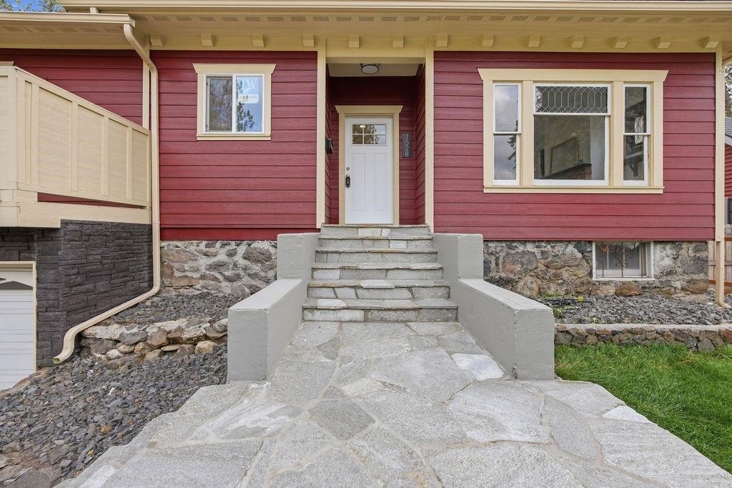 Photo of 1528 E 18th Ave, Spokane, WA 99203 (MLS # 202623659)
