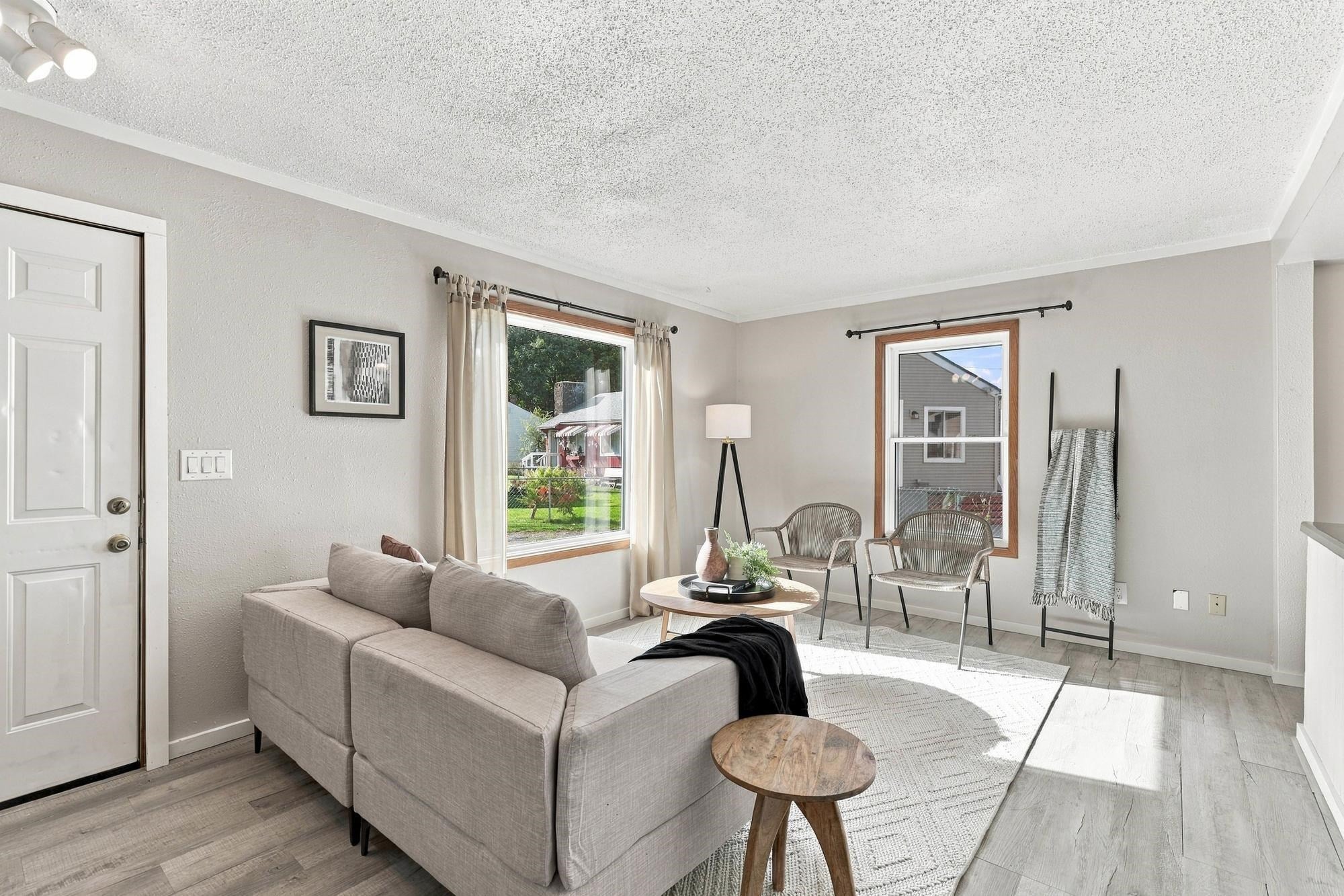 14107 E Longfellow Ave - Photo 3