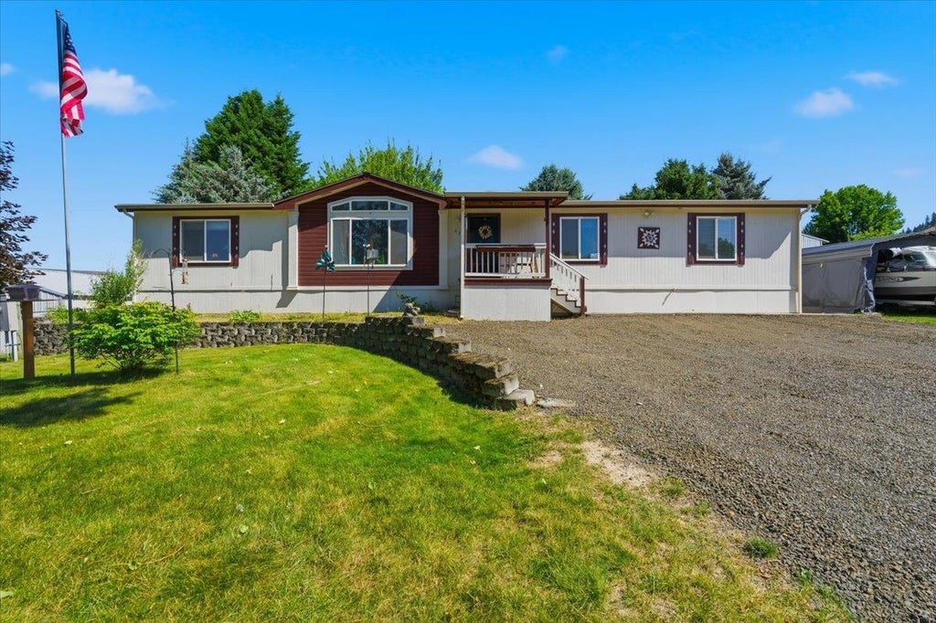 Photo of 62 Sunny Rd, St Maries, ID 83861 (MLS # 202620648)