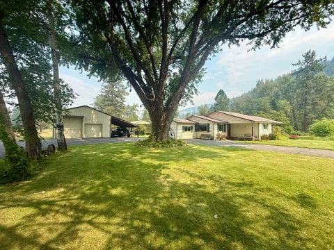 Photo of 11 Wall St, Other, WA 99121 (MLS # 202621763)