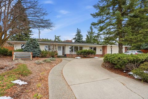Photo of 5419 S Dearborn Rd, Spokane, WA 99223 (MLS # 202613808)