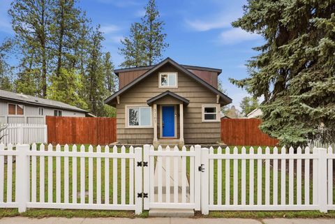 Photo of 3107 E 36th Ave, Spokane, WA 99223 (MLS # 202615535)