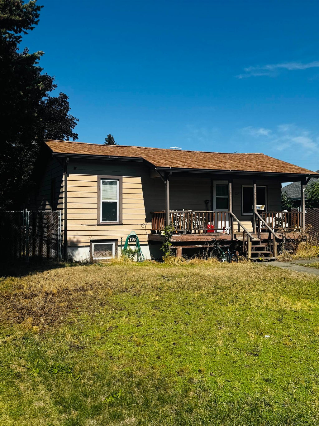 Photo of 607 E 2nd Ave, Post Falls, ID 83854 (MLS # 202624534)