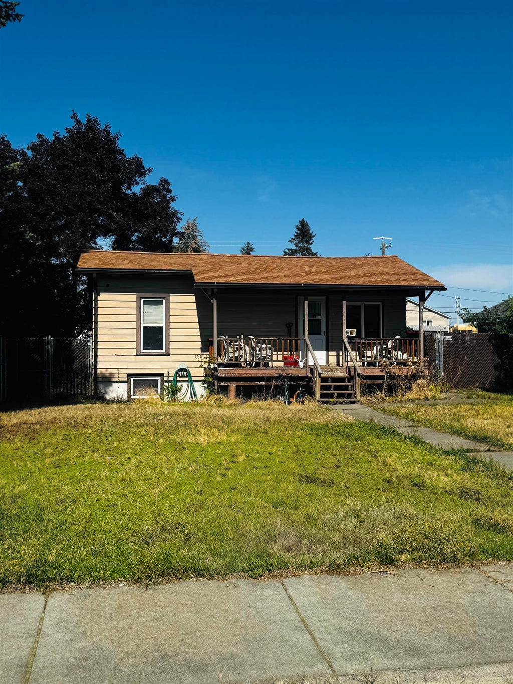 Photo of 607 E 2nd Ave, Post Falls, ID 83854 (MLS # 202624534)