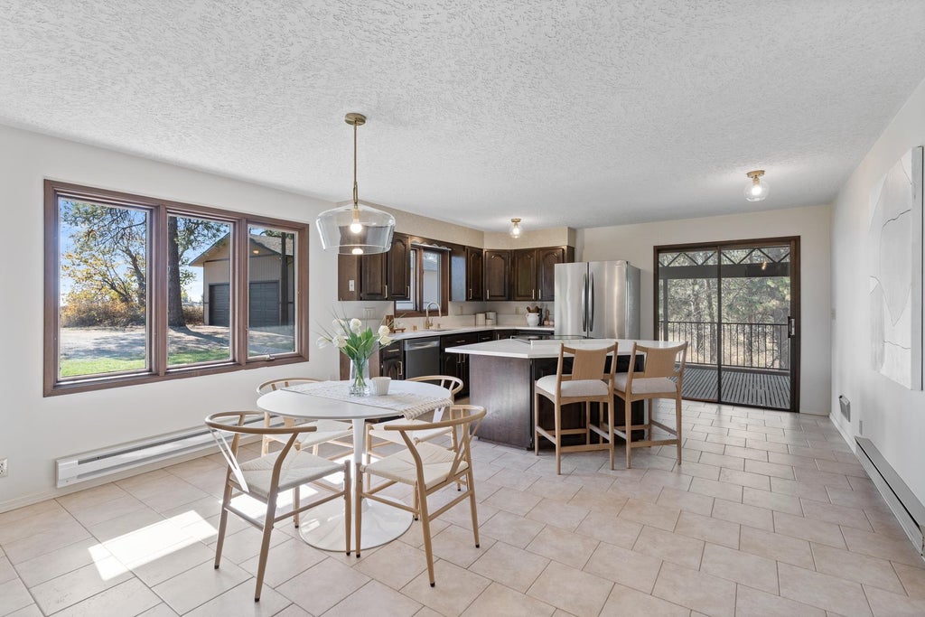 Photo of 13107 E Crisler Ave, Valleyford, WA 99036 (MLS # 202625521)