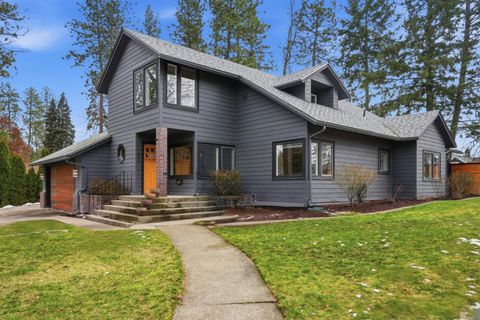 Photo of 2805 S Arthur St, Spokane, WA 99203 (MLS # 202613733)