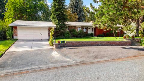 Photo of 4303 N Ella Rd, Spokane, WA 99212 (MLS # 202613288)