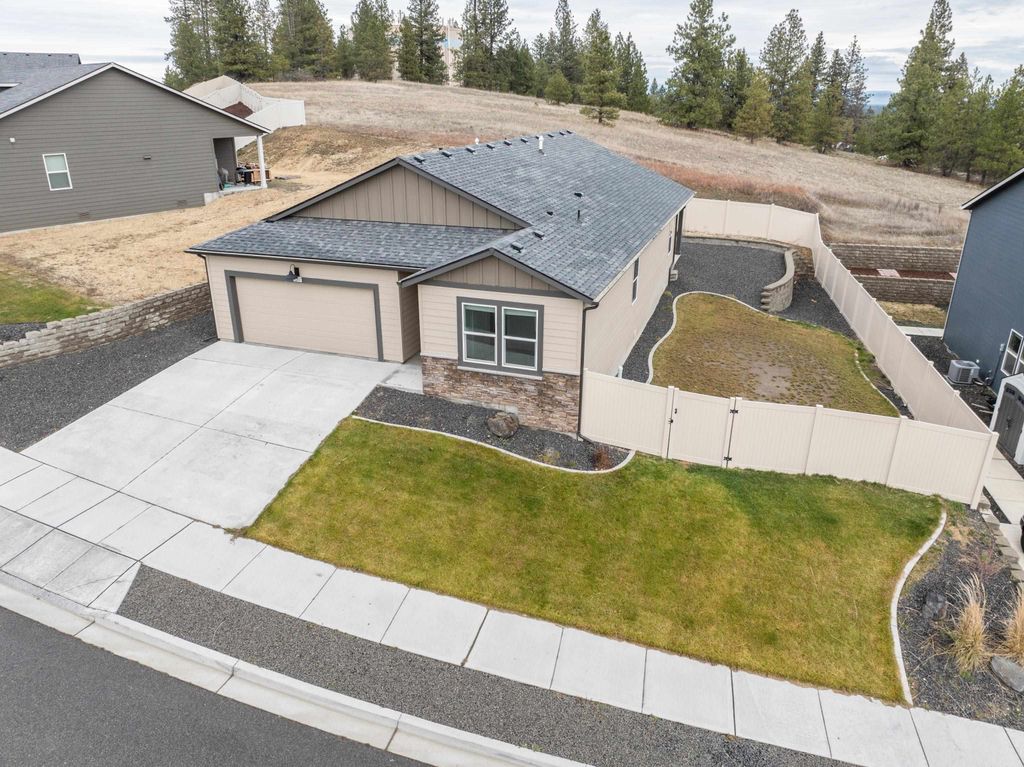 Photo of 8207 S Avery Rd, Cheney, WA 99004 (MLS # 202616432)