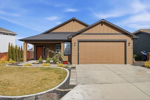 Photo of 5611 S Talon Peak Dr, Spokane, WA 99224 (MLS # 202613322)