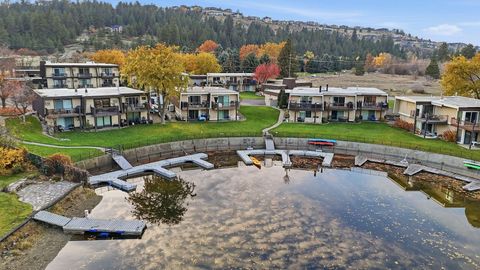 Photo of 305 S Liberty Lake Rd, Liberty Lake, WA 99019 (MLS # 202527616)