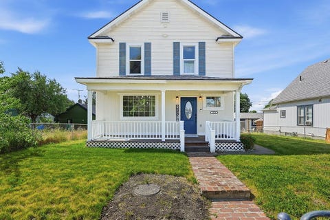 Photo of 2310 E Providence Ave Ave, Spokane, WA 99207 (MLS # 202618645)