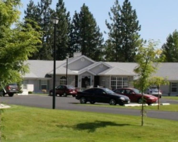 Photo of 12322 N Ruby Rd, Spokane, WA 99218 (MLS # 202620502)