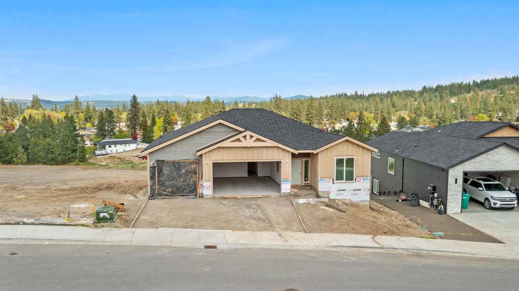 Photo of 6969 E Beverly Ave, Spokane Valley, WA 99212 (MLS # 202616415)
