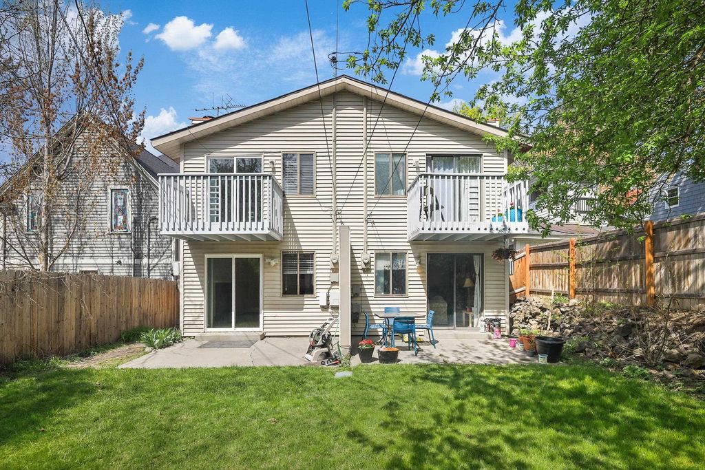 Photo of 1113 W 10th Ave, Spokane, WA 99203 (MLS # 202616161)