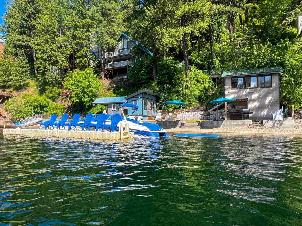Photo of 3965 W Bayside Way, Loon Lake, WA 99148 (MLS # 202619137)