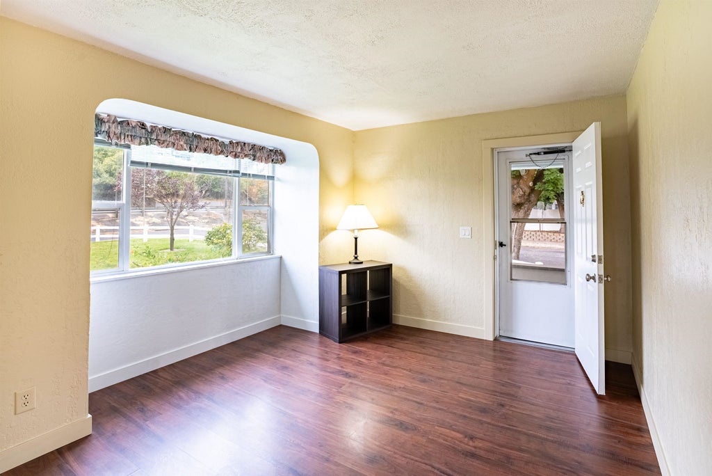 Photo of 1519 W Dalton Ave, Spokane, WA 99205 (MLS # 202623720)