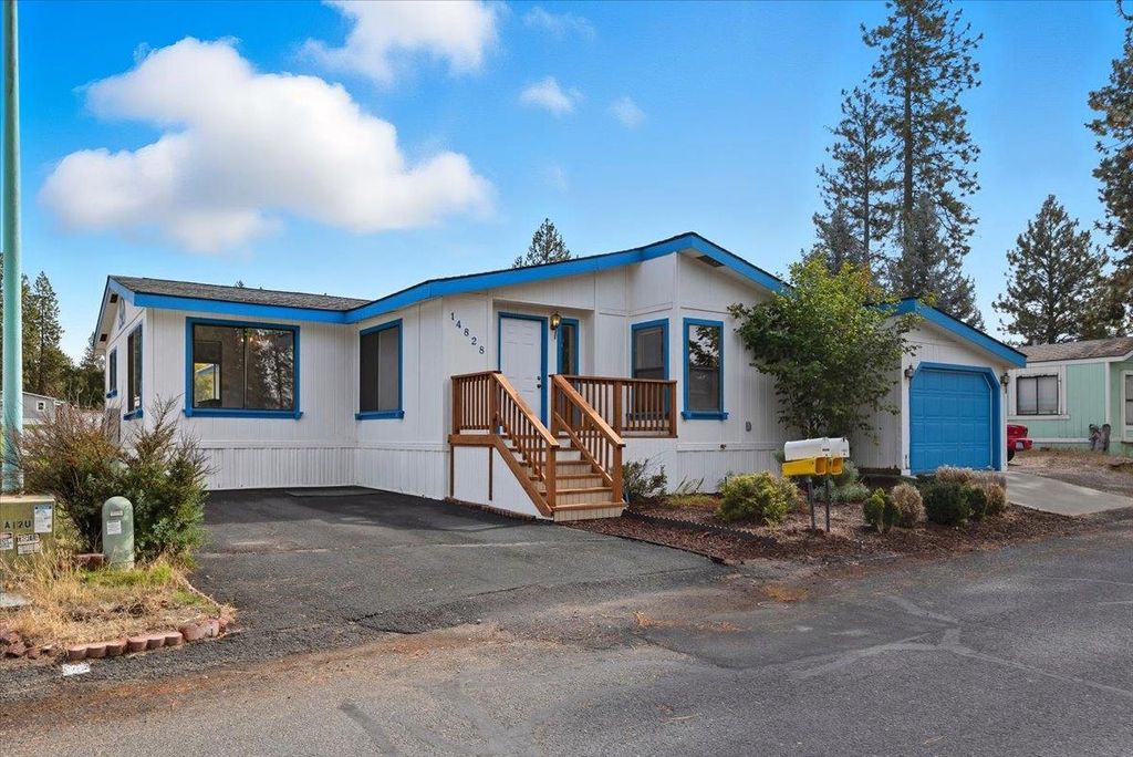 Photo of 14828 N Shenandoah Ln, Mead, WA 99021 (MLS # 202525529)