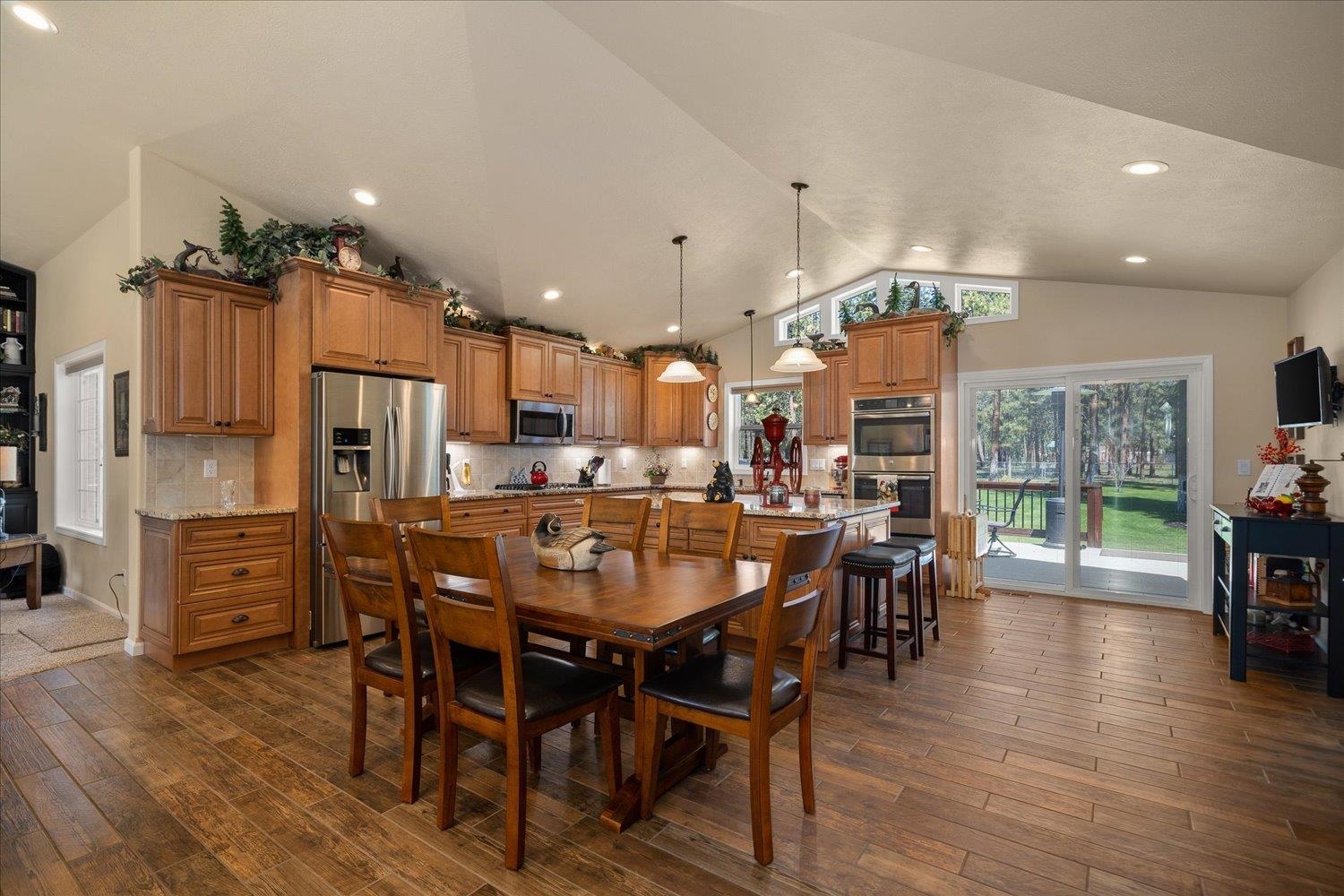 Photo 11 of 50 of 12599 W Snowbird Ct house