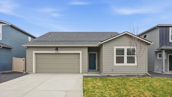 Photo 1 of 25 — 219 W Pheasant Bluff Ave, Spokane, WA 99224