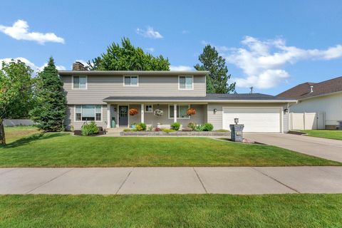 Photo of 4105 S Cuba St, Spokane, WA 99223 (MLS # 202526076)