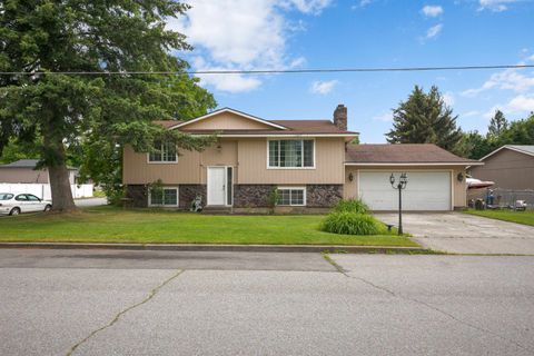 Photo of 12322 E 26th Ave, Spokane Valley, WA 99216 (MLS # 202619196)