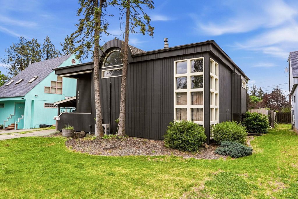 Photo of 4118 E 29th Ave, Spokane, WA 99223 (MLS # 202621262)