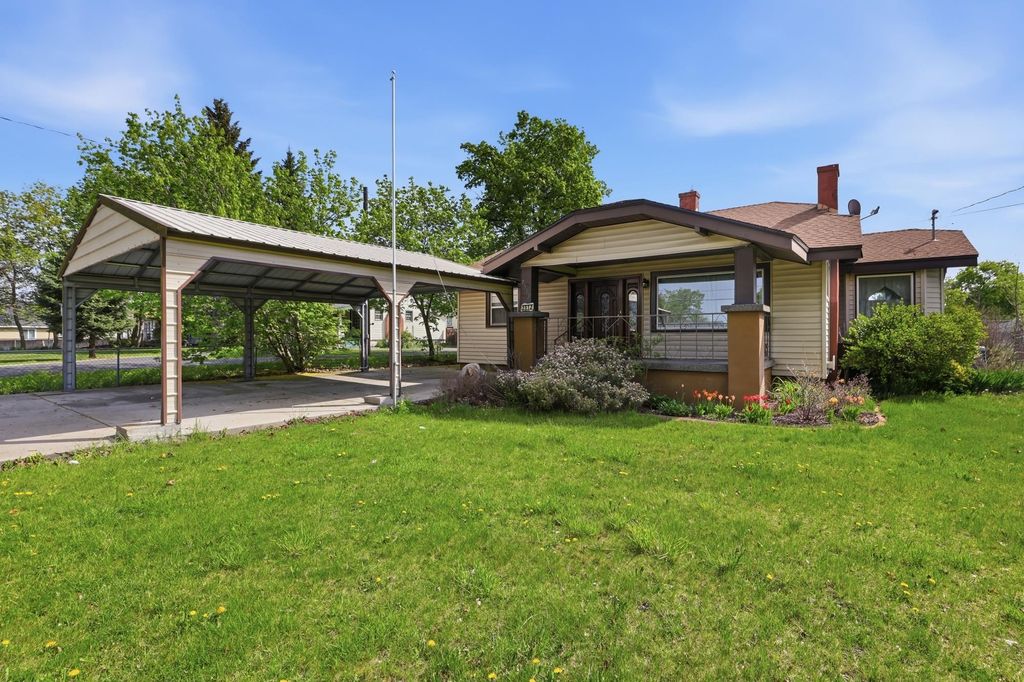 Photo of 2512 N Park Rd, Spokane Valley, WA 99212 (MLS # 202616334)