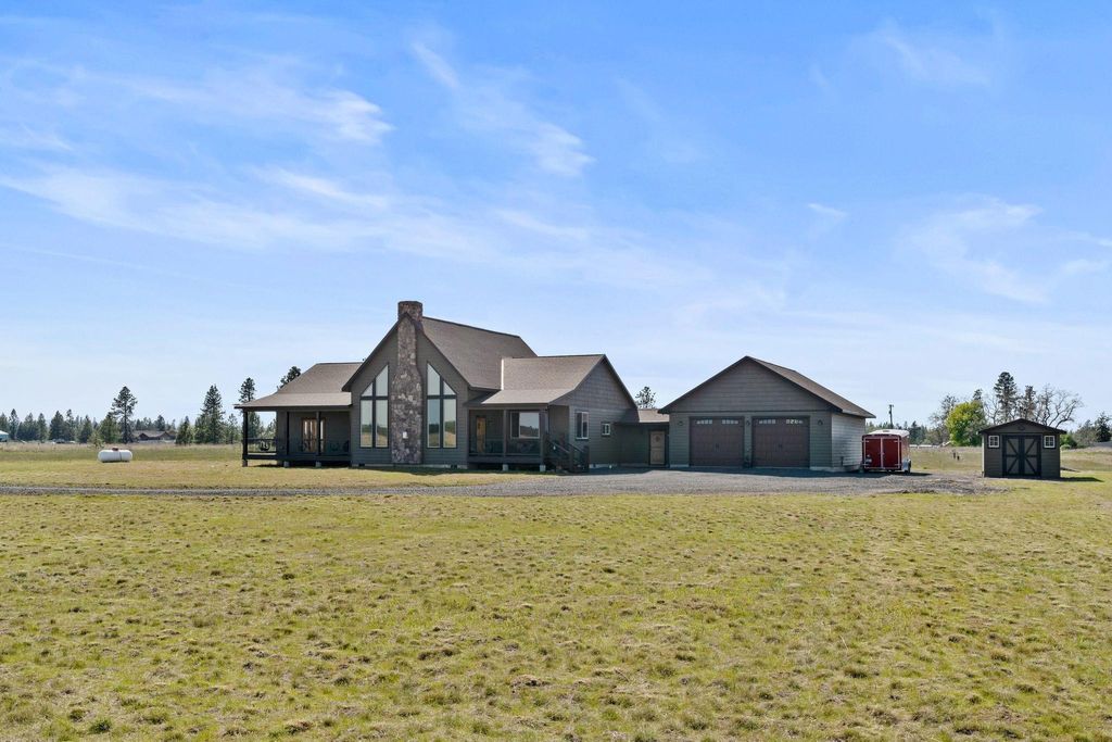 Photo of 5616 S Dorset Rd, Spokane, WA 99224 (MLS # 202525501)