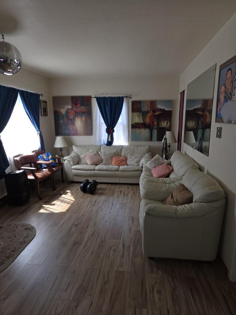 Photo of 12117 E Valleyway Ave, Spokane Valley, WA 99206 (MLS # 202623517)