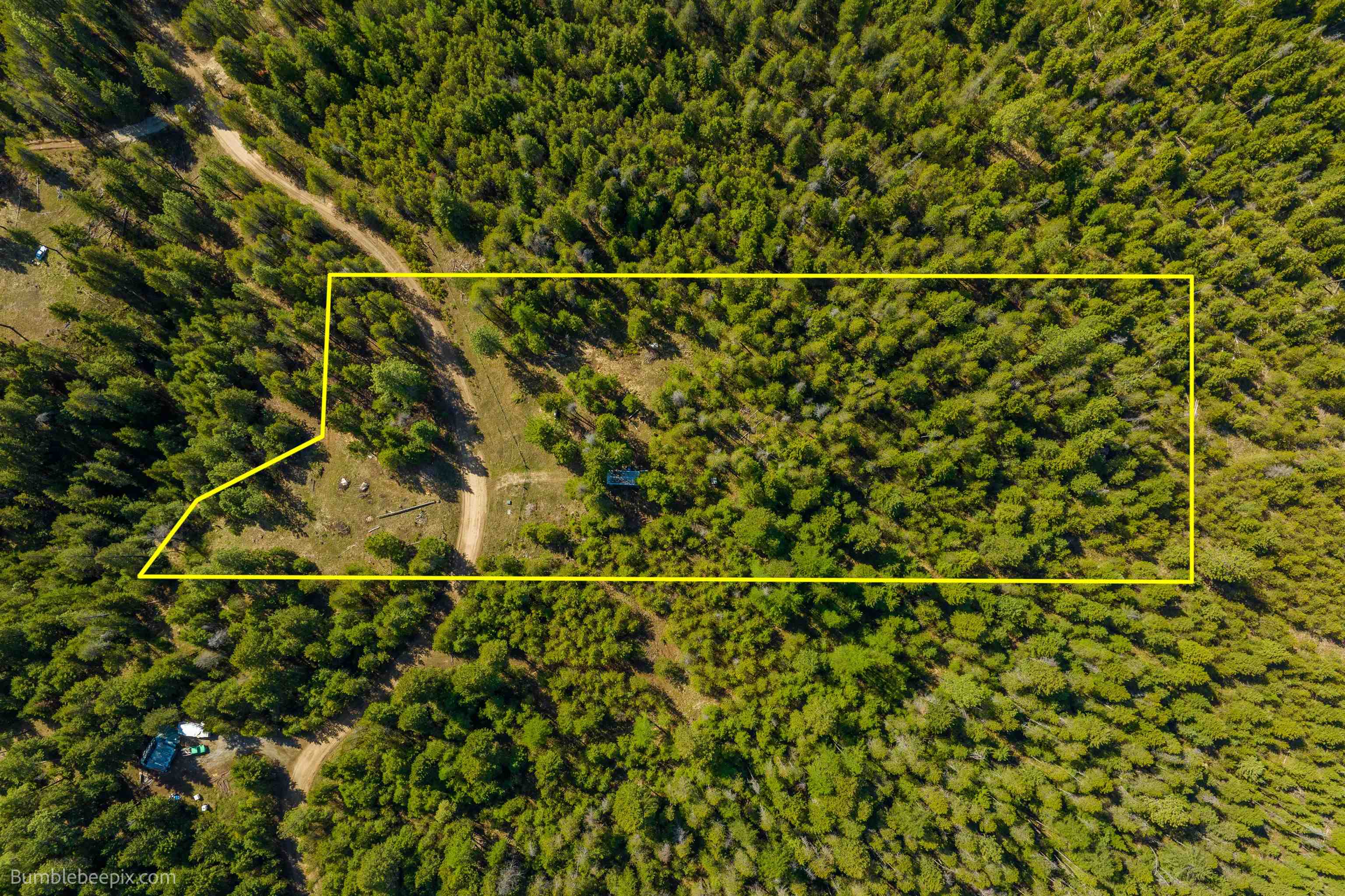 Photo 2 of 22 of L2 Blk B Pines Rd land