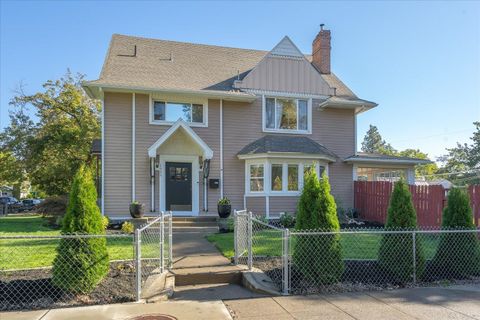 Photo of 1032 N A St, Spokane, WA 99201 (MLS # 202525381)