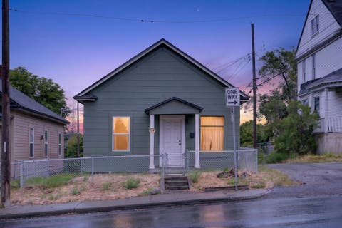 Photo of 1509 N Maple St, Spokane, WA 99201 (MLS # 202619046)