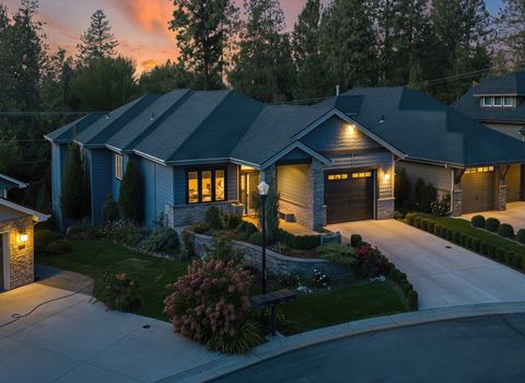 Photo of 2107 E Peachtree Ct, Spokane, WA 99203 (MLS # 202525835)