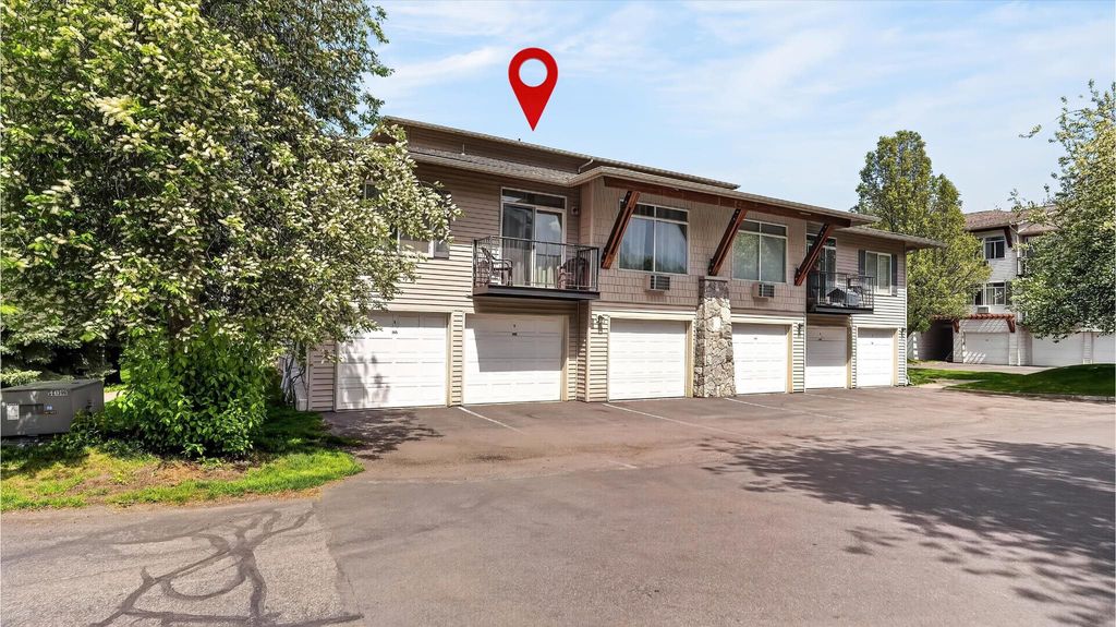Photo of 22855 E Country Vista Dr, Liberty Lake, WA 99019 (MLS # 202616542)