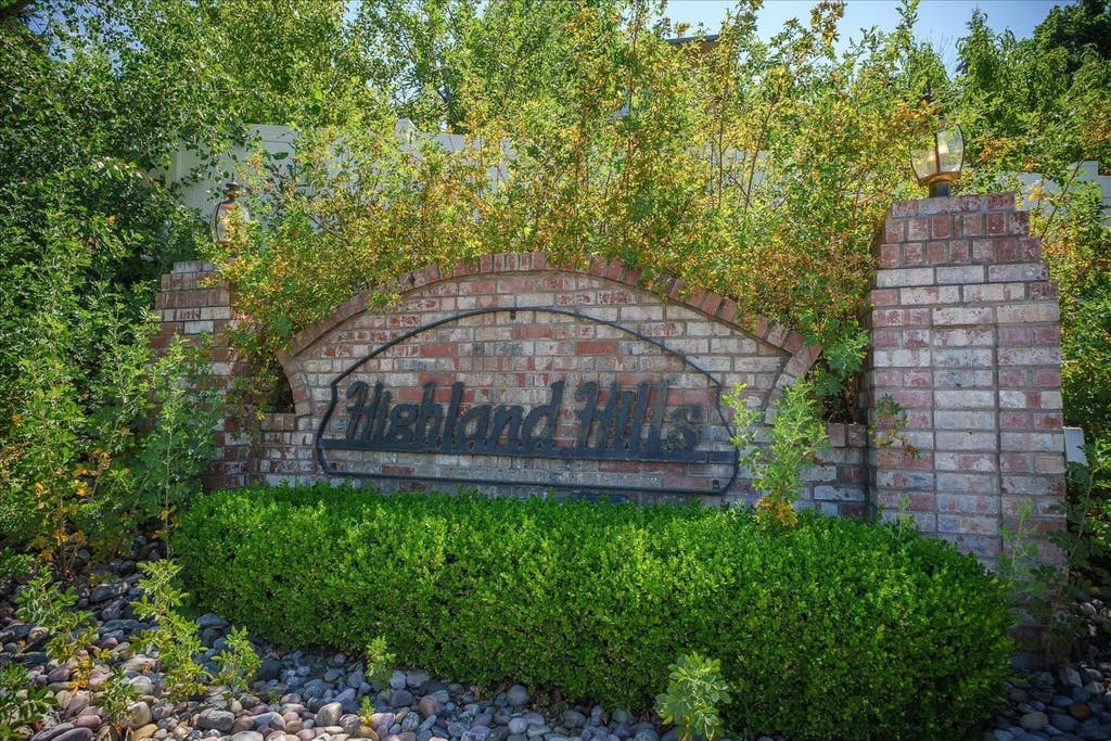 Photo of 5714 S Glendora Ln, Spokane, WA 99223 (MLS # 202621266)