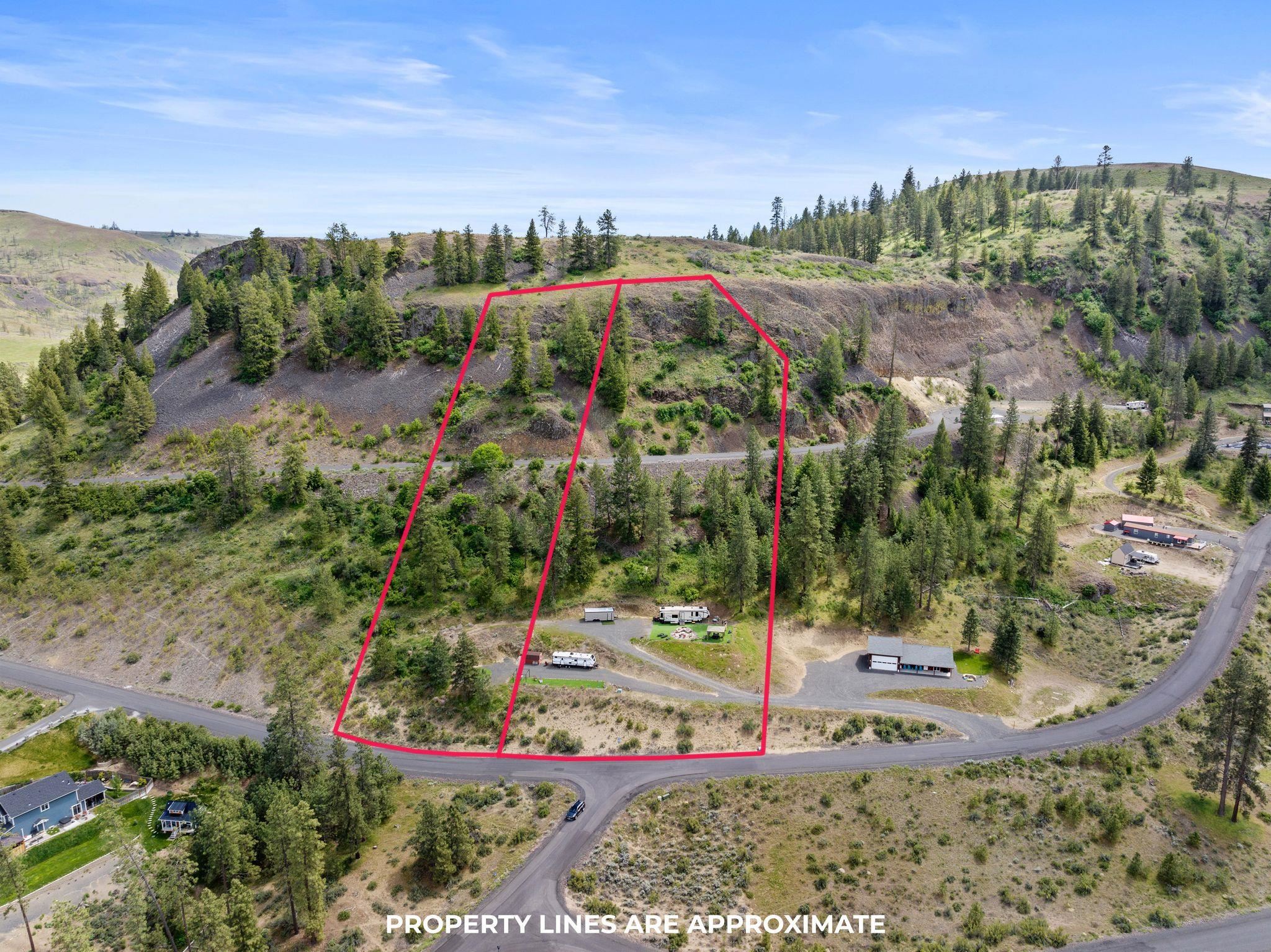 Photo 1 of 15 — 39500 - 39510 Lakewind Dr N, Seven Bays, WA 99122