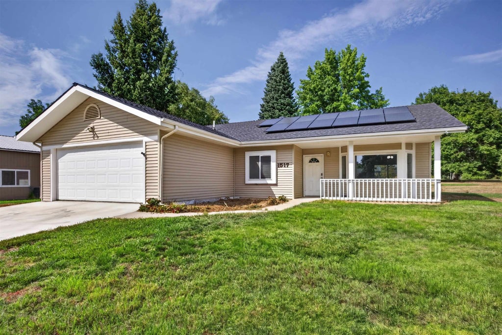 Photo of 1517 E Third St, Deer Park, WA 99006 (MLS # 202623403)