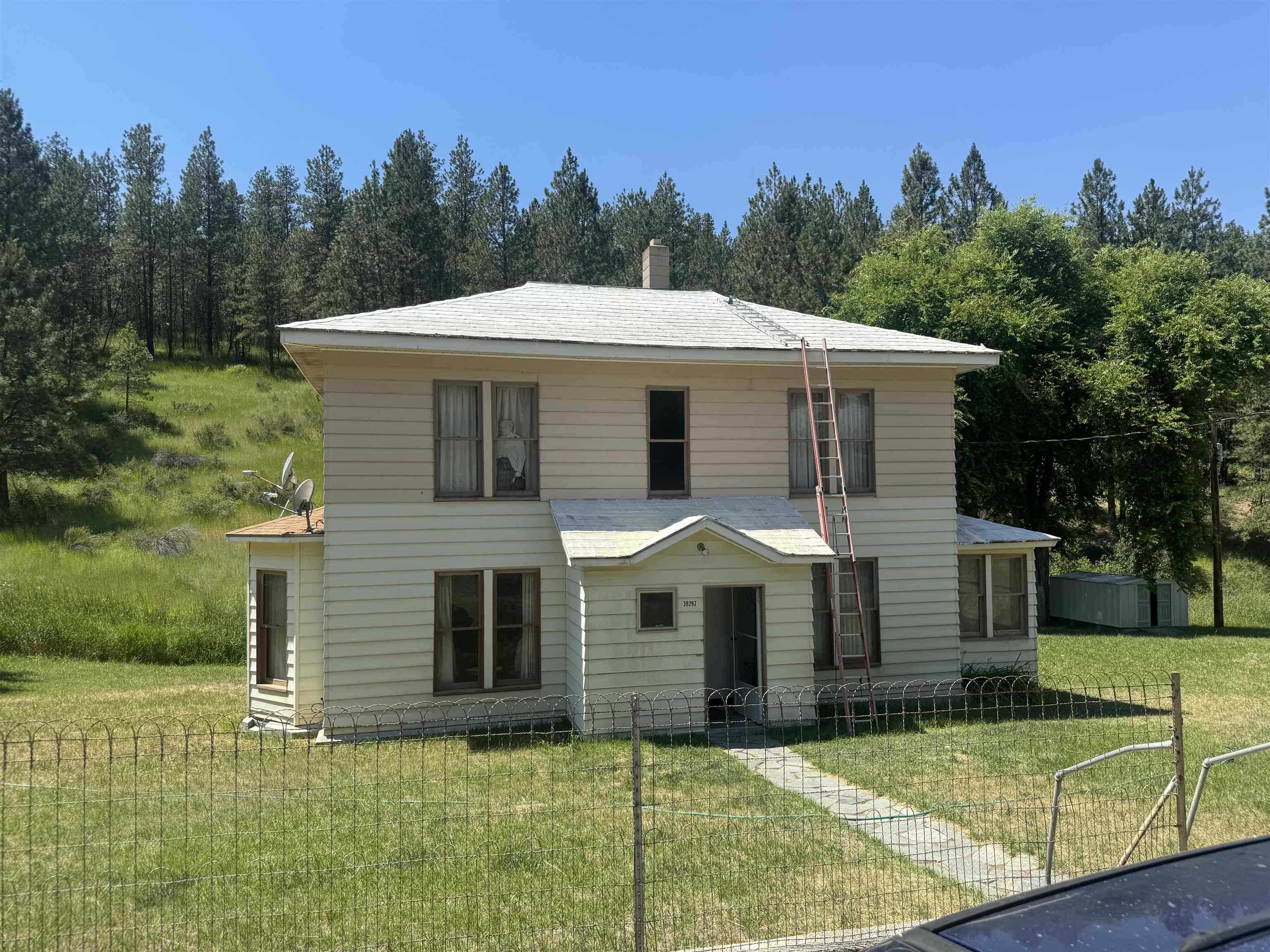 Listing image 1