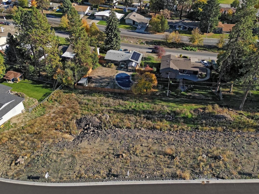Photo of 8064 N Jefferson Dr, Spokane, WA 99208 (MLS # 202626116)